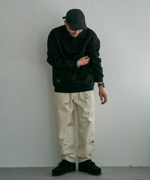 NO NEED（ノーニード）の「ラクガキプリント デニムパンツ