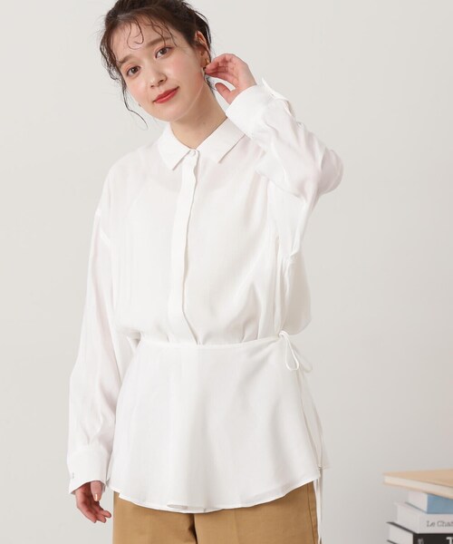 N.（N. Natural Beauty Basic）（エヌエヌナチュラルビューティーベーシック）の「◆ペプラム付きシャツ（シャツ/ブラウス・レディース・オフホワイト/レモンイエロー/ブラック・MEDIUM）」の6枚目の写真