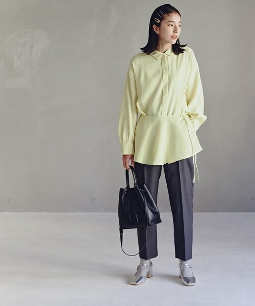 N.（N. Natural Beauty Basic）（エヌエヌナチュラルビューティーベーシック）の「◆ペプラム付きシャツ（シャツ/ブラウス・レディース・オフホワイト/レモンイエロー/ブラック・MEDIUM）」の13枚目の写真