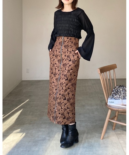 She's Closet(シーズクローゼット)の「長袖フレアスリーブシャーリングギャザーシアーペプラムブラウス(シャツ/ブラウス・レディース・ブラック/アイボリー・FREE)」の10枚目の写真