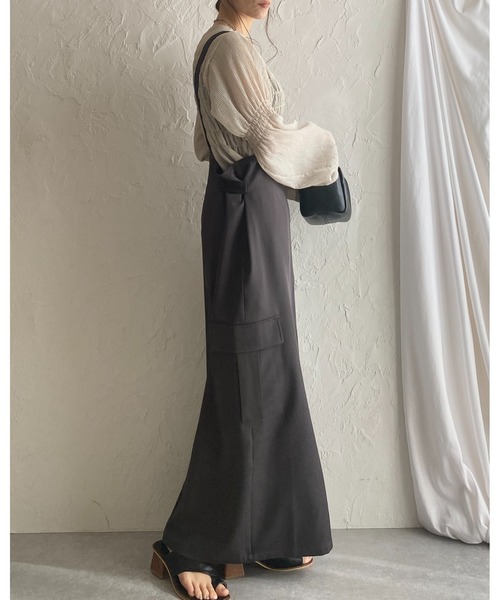 She's Closet(シーズクローゼット)の「長袖フレアスリーブシャーリングギャザーシアーペプラムブラウス(シャツ/ブラウス・レディース・ブラック/アイボリー・FREE)」の19枚目の写真