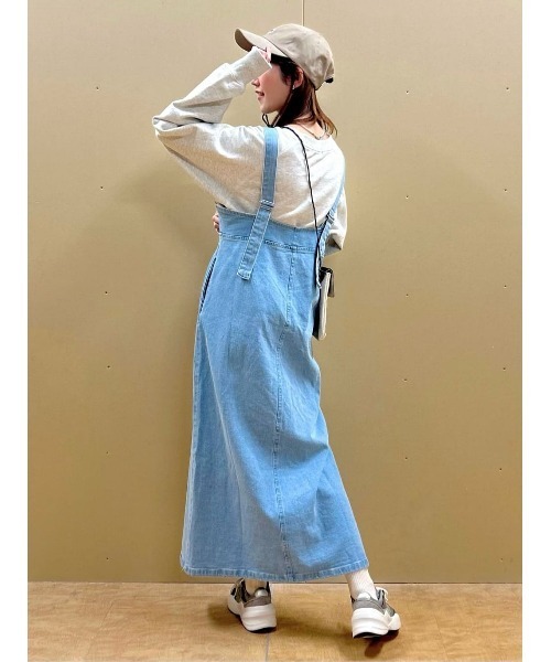 BACK NUMBER（バックナンバー）の「BACK NUMBER(バックナンバー)デニムジャンパースカート（サロペット/オーバーオール・レディース・ダークインディゴブルー/ライトインディゴブルー・L/M）」の18枚目の写真