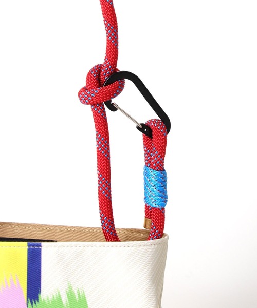 Three Four Time(スリーフォータイム)の「Stamp Bag(ショルダーバッグ・レディース・グリーン/イエロー/ピンク/オフホワイト・FREE)」の10枚目の写真