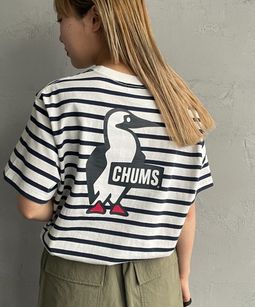 CHUMS（チャムス）の「[CHUMS/チャムス] BOOBY バックプリント ショートスリーブTシャツ（Tシャツ/カットソー・レディース・ブラック/グレイッシュベージュ/ブルーグリーン/ホワイト×ネイビー/ネイビー/ホワイト・M/L/XL/XXL）」の3枚目の写真