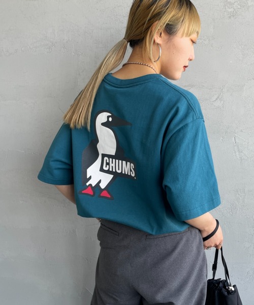 CHUMS（チャムス）の「[CHUMS/チャムス] BOOBY バックプリント ショートスリーブTシャツ（Tシャツ/カットソー・レディース・ブラック/グレイッシュベージュ/ブルーグリーン/ホワイト×ネイビー/ネイビー/ホワイト・M/L/XL/XXL）」の6枚目の写真