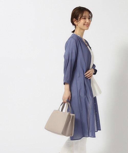 SHOO・LA・RUE（シューラルー）の「◆【洗える/7分袖】ふんわり さらさら コットンシフォンシャツワンピース（ワンピース・レディース・カーキ/ネイビー/ピンク系/ライトベージュ/ブルー・04/02/03）」の22枚目の写真