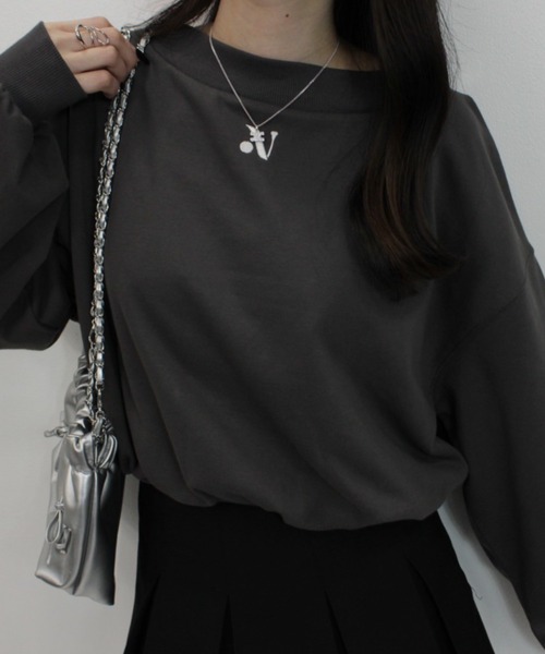 nemne store(ネンネストア)の「【低身長サイズあり】ワンポイント刺繍マルチオフショルスウェット(スウェット・レディース・オートミール/スミクロ・MEDIUM/SMALL)」の18枚目の写真