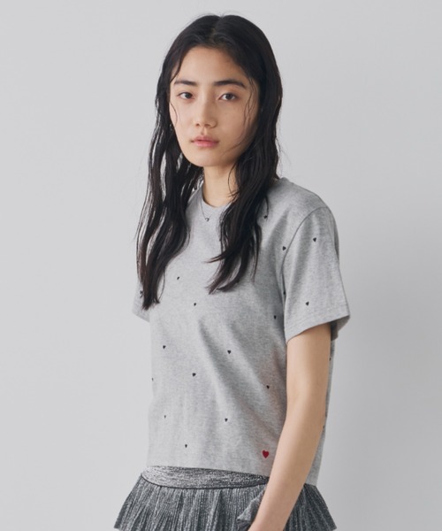 Aunt Marie's(アントマリーズ)の「ハート刺繍コンパクトミニTシャツ(Tシャツ/カットソー・レディース・グレー/ブラック/ホワイト・FREE)」の20枚目の写真