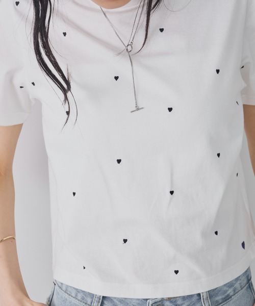 Aunt Marie's(アントマリーズ)の「ハート刺繍コンパクトミニTシャツ(Tシャツ/カットソー・レディース・グレー/ブラック/ホワイト・FREE)」の9枚目の写真