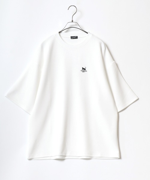 ANPAS（アンパス）の「Cool Touch Ponte Fabric The TASOGARE GIRL Back Print T-Shirt/ポンチ ガールプリント 半袖 Tシャツ バックプリント ワンポイント刺繍（Tシャツ/カットソー・メンズ・ホワイト系その他/ホワイト系その他3/ブラック系その他2/ブラック系その他/ホワイト系その他2/ブラック系その他3/ブラック系その他5/ブラック系その他4/ホワイト系その他5/ホワイト系その他4・M/L）」の18枚目の写真