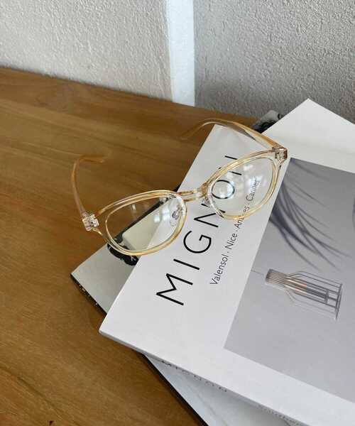 URBAN RESEARCH DOORS（アーバンリサーチドアーズ）の「noeyedia　サングラス NE431（メガネ・レディース・クリア/ブラック・ONE）」の4枚目の写真