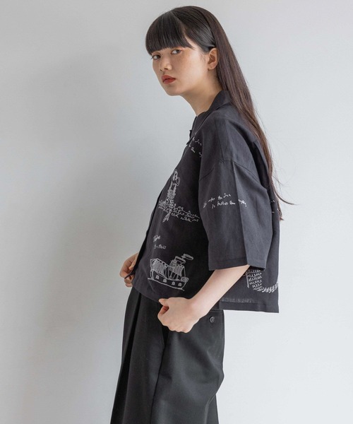 yuw(ユウ)の「シシュウシャツ/SS 113128(シャツ/ブラウス・レディース・ホワイト/ブラック・FREE)」の7枚目の写真