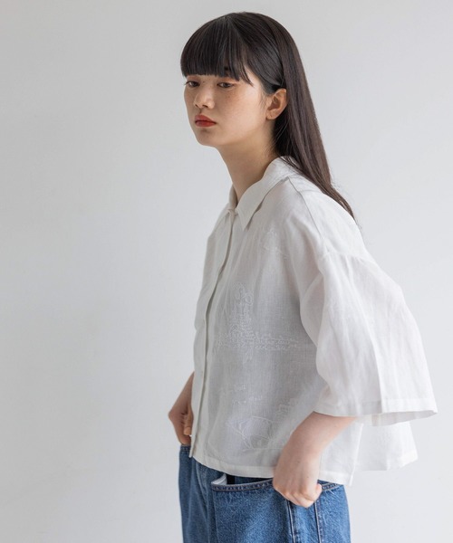 yuw(ユウ)の「シシュウシャツ/SS 113128(シャツ/ブラウス・レディース・ホワイト/ブラック・FREE)」の16枚目の写真