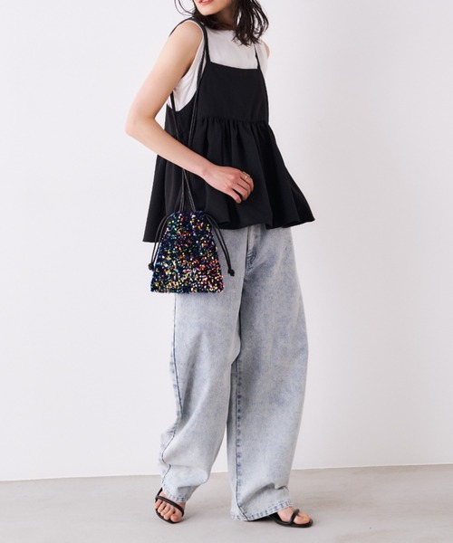 Libra Cue(リブラ キュー)の「スパンコール巾着ショルダー(ショルダーバッグ・レディース・シルバー/マルチ・FREE)」の3枚目の写真