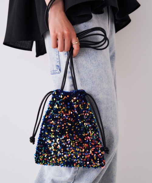 Libra Cue(リブラ キュー)の「スパンコール巾着ショルダー(ショルダーバッグ・レディース・シルバー/マルチ・FREE)」の14枚目の写真