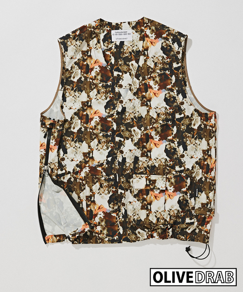 B.C STOCK(ベーセーストック)の「OLIVEDRAB STRAGE VEST(ベスト・メンズ・ブラック/ベージュ/ベージュ系その他・LARGE/MEDIUM)」の2枚目の写真