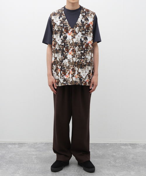 B.C STOCK(ベーセーストック)の「OLIVEDRAB STRAGE VEST(ベスト・メンズ・ブラック/ベージュ/ベージュ系その他・LARGE/MEDIUM)」の4枚目の写真