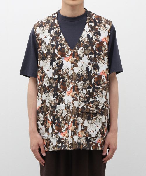 B.C STOCK(ベーセーストック)の「OLIVEDRAB STRAGE VEST(ベスト・メンズ・ブラック/ベージュ/ベージュ系その他・LARGE/MEDIUM)」の5枚目の写真
