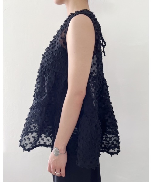 TORRAZZO DONNA ２wayドットティアードトップス Torrazzo Donna（トラッゾドンナ）の「2wayドットティアード