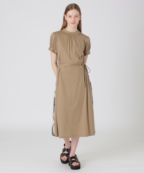 BLUE LABEL CRESTBRIDGE（ブルーレーベルクレストブリッジ）の