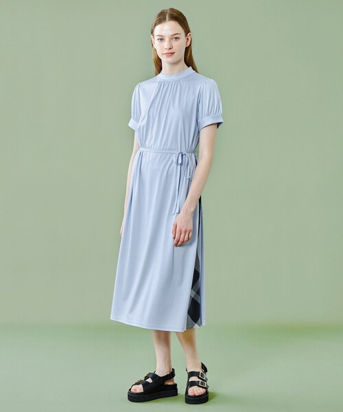 BLUE LABEL CRESTBRIDGE（ブルーレーベルクレストブリッジ）の  