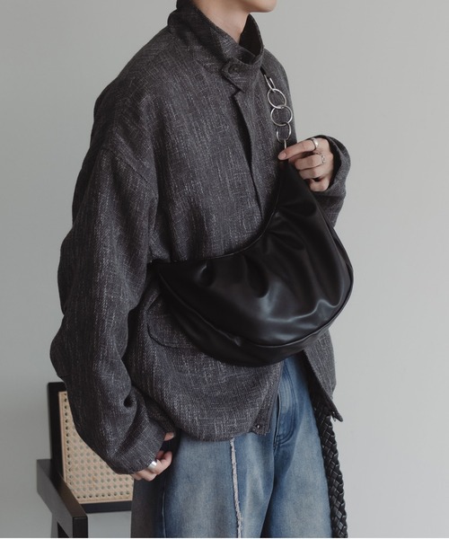 epnok(エプノック)の「ミカヅキショルダーBAG(ショルダーバッグ・メンズ・ブラック・ONE SIZE)」の16枚目の写真