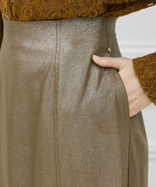 INED CLARO（イネドクラロ）の「ヴィンテージラメナロースカート（スカート・レディース・サンドグレー/ブラウン・フリー）」の16枚目の写真