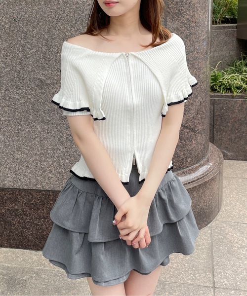 TORTE(トルテ)の「フリルビック衿ダブルジップニット(ニット/セーター・レディース・ホワイト/ブラック/ダークグレー/ピンク・FREE)」の7枚目の写真