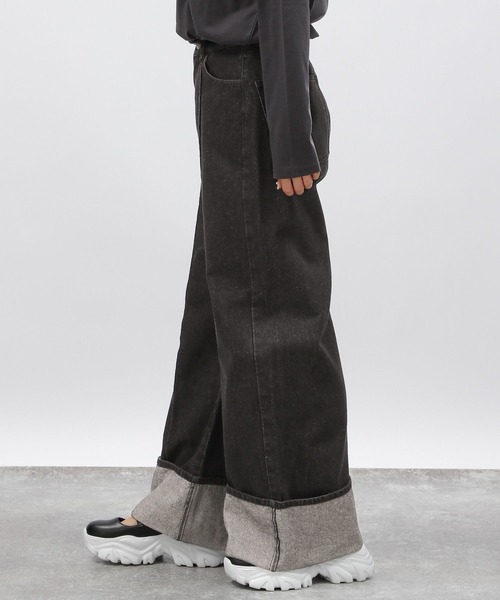 LAKOLE（ラコレ）の「ロールアップワイドデニム / 138700（デニムパンツ・レディース・ライトブルー/ブラック/アクア・MEDIUM/SMALL/LARGE）」の10枚目の写真