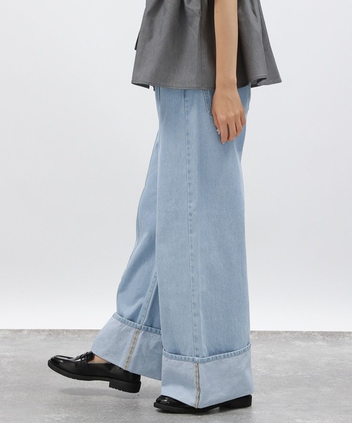 LAKOLE（ラコレ）の「ロールアップワイドデニム / 138700（デニムパンツ・レディース・ライトブルー/ブラック/アクア・MEDIUM/SMALL/LARGE）」の14枚目の写真