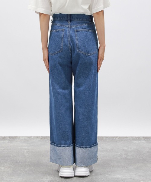 LAKOLE（ラコレ）の「ロールアップワイドデニム / 138700（デニムパンツ・レディース・ライトブルー/ブラック/アクア・MEDIUM/SMALL/LARGE）」の21枚目の写真