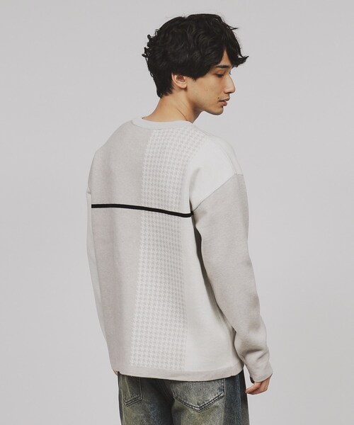 tk.TAKEO KIKUCHI（ティーケータケオキクチ）の「◆【もちもちニット】クラシックパターンクロスオーバー（ニット/セーター・メンズ・グレー系その他5/ホワイト系7/ブラック系4/ブルー系4/ワイン系6/モスグリーン系4・01/02/03/04）」の19枚目の写真
