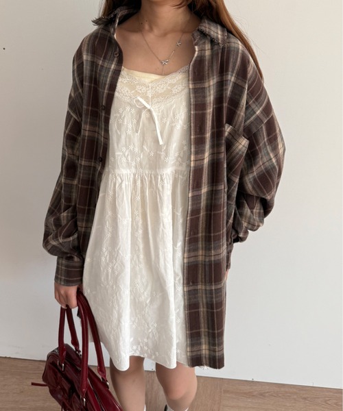 kutir（クティール）の「フリンジオーバーチェックネルシャツ（シャツ/ブラウス・レディース・ブラウン/ネイビー/ベージュ・FREE）」の2枚目の写真