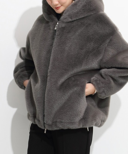 by LEGNA（バイレグナ）の「フェイクファー ジャケット パーカー（その他アウター・レディース・ベージュ系その他/ダークグレー/モカ/ブラック・FREE）」の8枚目の写真