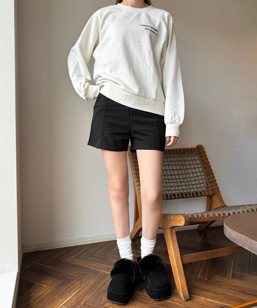 shopnikoniko（ショップニコニコ）の「フェイクムートン ボリュームソール 厚底サボサンダル（スリッポン・レディース・ブラック/ブラウン/ベージュ・S/M/L/LL）」の4枚目の写真