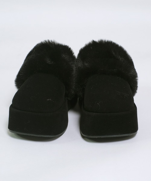 shopnikoniko（ショップニコニコ）の「フェイクムートン ボリュームソール 厚底サボサンダル（スリッポン・レディース・ブラック/ブラウン/ベージュ・S/M/L/LL）」の8枚目の写真
