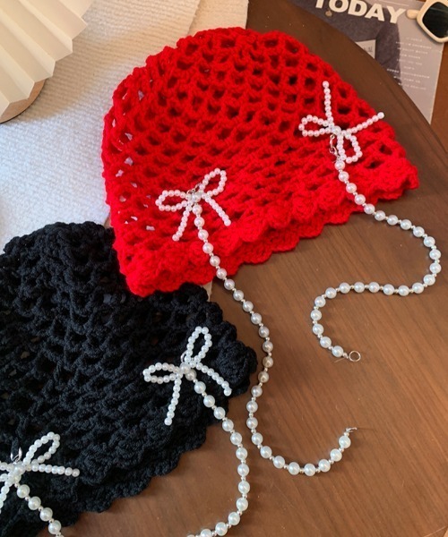 Vipoa(ヴィポア)の「ビーズリボンデザインニットキャップ(ニットキャップ/ビーニー・レディース・レッド/ブラック・FREE)」の9枚目の写真