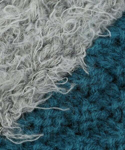 FRAPBOIS(フラボア)の「ケーブルシャギー ネックウォーマー(ネックウォーマー/スヌード・レディース・オフホワイト/ブルーグリーン・FREE)」の13枚目の写真