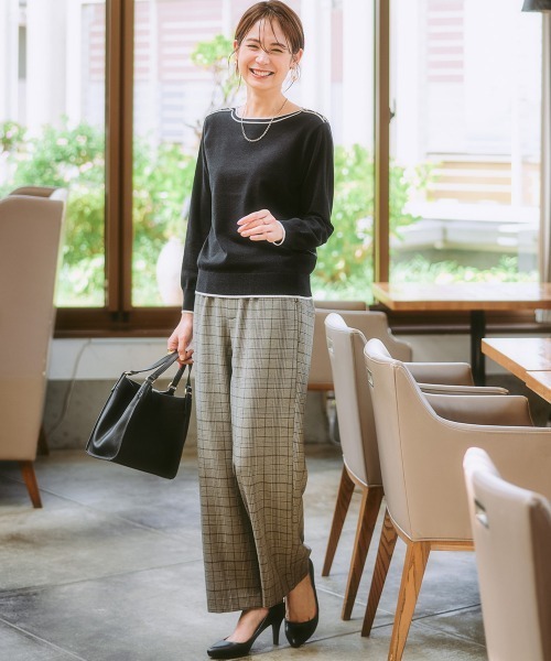 7days Life Styling（セブンデイズライフスタイリング）の「肩ボタン配色ボートネックニット（毛玉になりにくい・タンブル乾燥OK）（ニット/セーター・レディース・アイボリー/杢グレー/ブラック・S/M/L/LL/3L）」の5枚目の写真