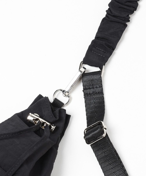 キンチャクポーチ付きモバイルショルダー 289098（スマホグッズ）｜Me