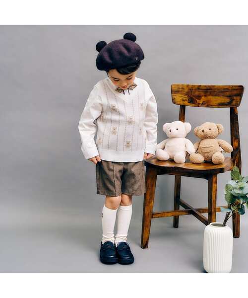 apres les cours(アプレレクール)の「tinybear 総柄ニットベスト_マシンウォッシャブル(ベスト・キッズ・オフホワイト・90/100/110/120)」の2枚目の写真