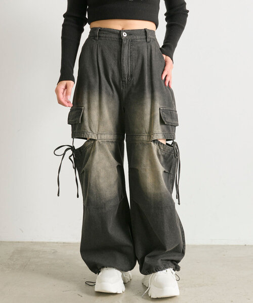OLIVE des OLIVE（オリーブデオリーブ）の「サイドスリットデニムカーゴパンツ（カーゴパンツ・レディース・ブルー/ブラック・FREE）」の11枚目の写真