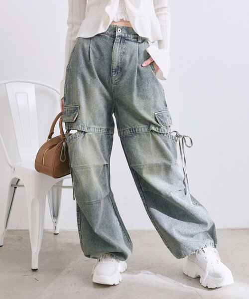 OLIVE des OLIVE（オリーブデオリーブ）の「サイドスリットデニムカーゴパンツ（カーゴパンツ・レディース・ブルー/ブラック・FREE）」の14枚目の写真