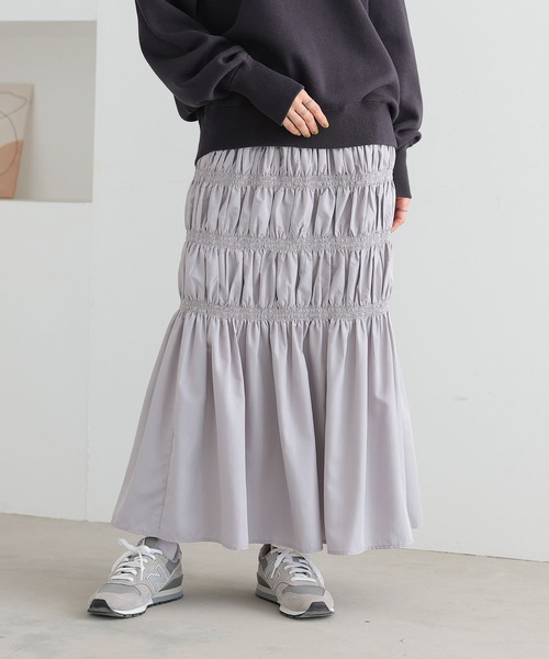 n'OrLABEL（ノアールレーベル）の「『裏地付き シャーリングデザインスカート』（スカート・レディース・ブラック/グレー/カーキ・FREE）」の2枚目の写真