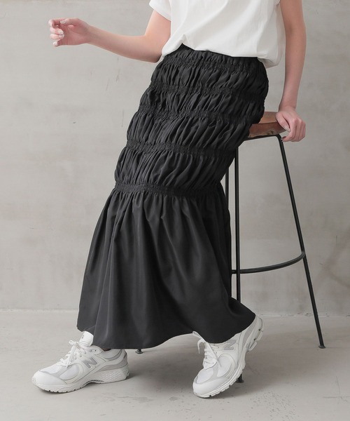 n'OrLABEL（ノアールレーベル）の「『裏地付き シャーリングデザインスカート』（スカート・レディース・ブラック/グレー/カーキ・FREE）」の5枚目の写真