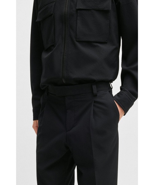 HUGO（ヒューゴ）の「スリムフィットパンツ シアサッカー（その他パンツ・メンズ・ブラック・48/46/50/44/52）」の4枚目の写真