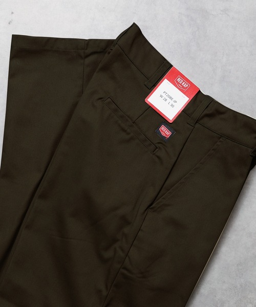 RED KAP(レッドキャップ)の「▼RED KAP▼PT20 INDUSTRIAL WORK PANTS(チノパンツ・メンズ・オフホワイト/チャコールグレー/ブラック/ネイビー/ベージュ/グリーン/ダークブラウン系・XXXX-LARGE/X-LARGE/X-SMALL/LARGE/XX-LARGE/SMALL/XXX-LARGE/MEDIUM)」の4枚目の写真