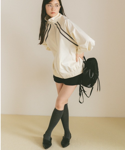 VANNIE U（ヴァニーユー）の「ダブルラインオーバールーズトラックジャケット（ブルゾン・レディース・ブラック/アイボリー・FREE）」の10枚目の写真