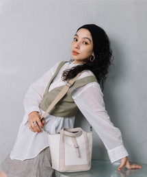 Beau're（ヴュレ）の「BEAURE ヴュレ キャンバス コーティング ベルト デザイン 2WAY トート（トートバッグ・メンズ）」