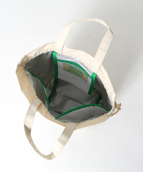 Three Four Time（ｽﾘｰﾌｫｰﾀｲﾑ）の「【PEANUTS】保冷巾着トート（エコバッグ/サブバッグ・レディース・アイボリー/ブラック・FREE）」の13枚目の写真